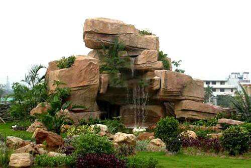 假山制作?水泥塑石假山制作價格如何計算?